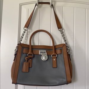 New Michael Kors medium purse